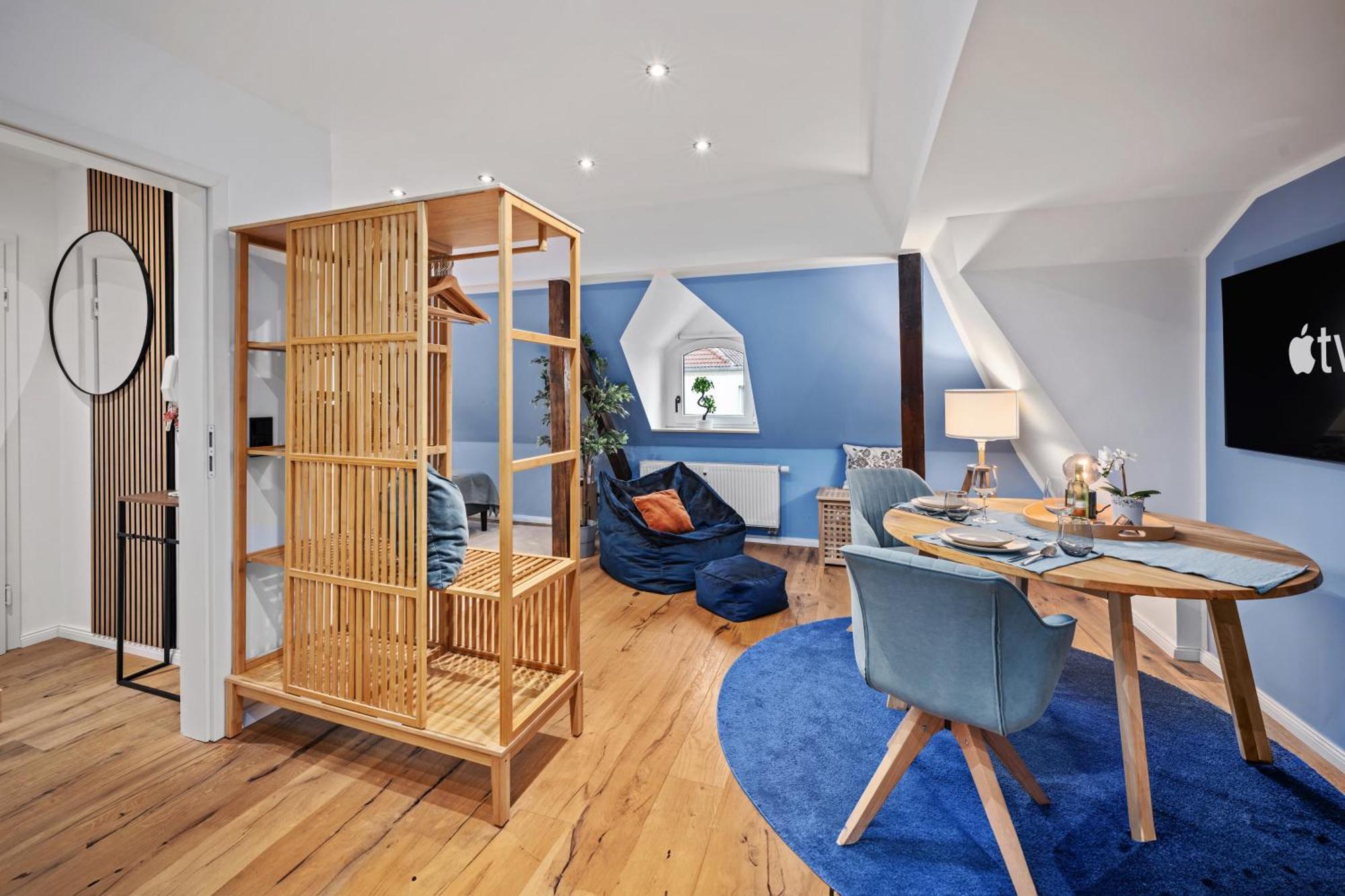 Edler Wohnraum Modernes Vorstadtstudio Mit Emma-Bett, Garten & Kaffeevollautomat Zwickau Exterior foto